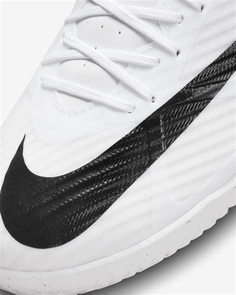 nike voetbalschoenen indoor|Indoor Football Shoes, Boots & Trainers. Nike BE.